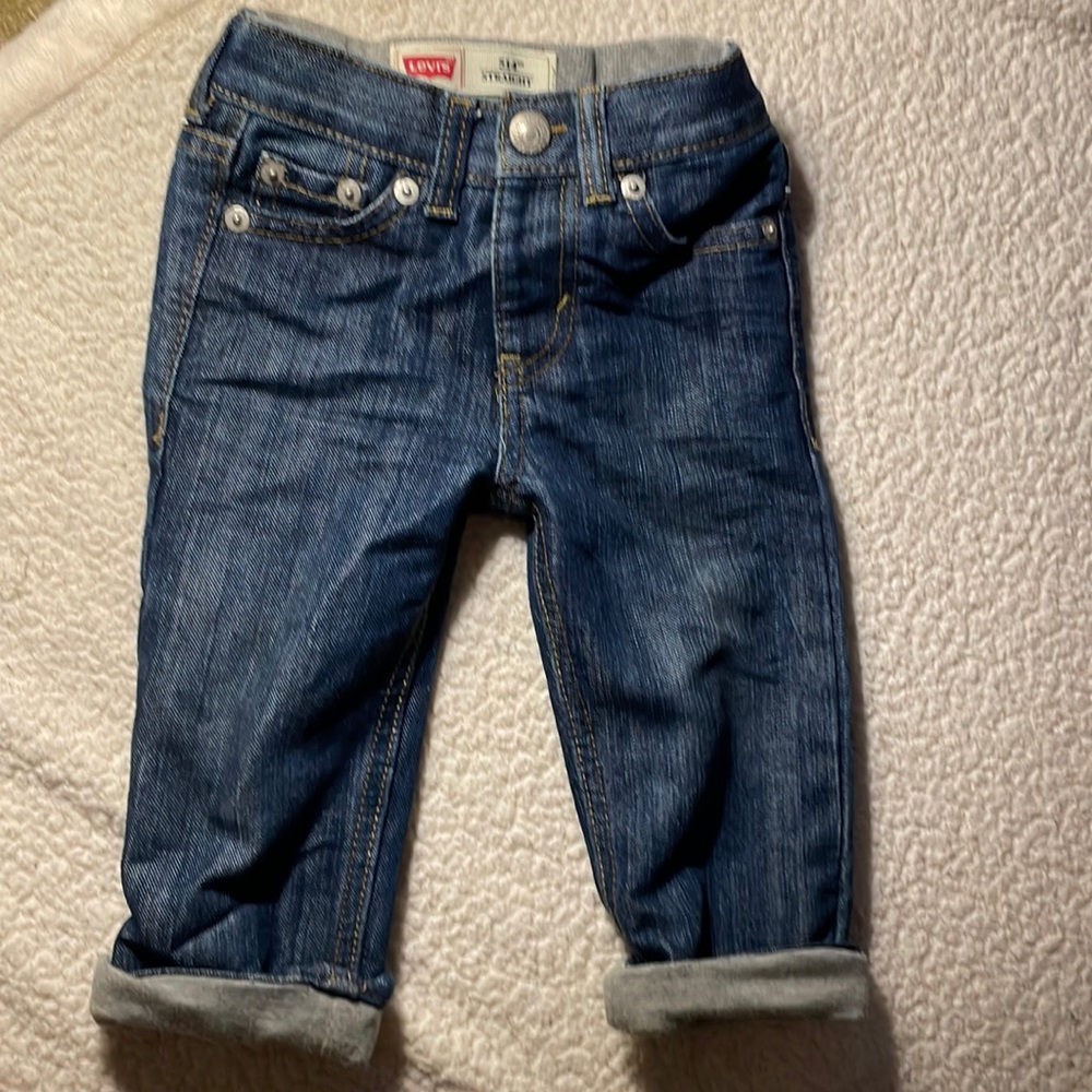 Levi’s 514 Straight Cuffed Jeans